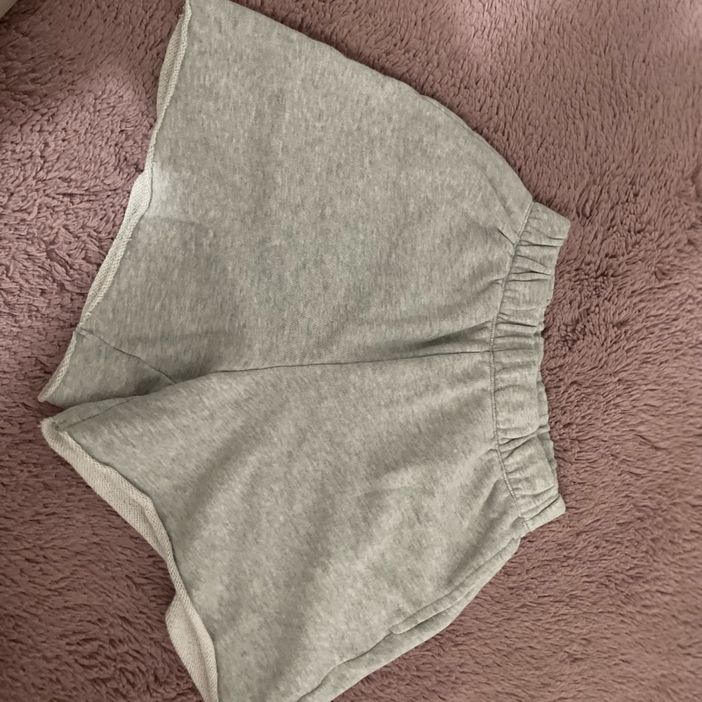 Gray shorts